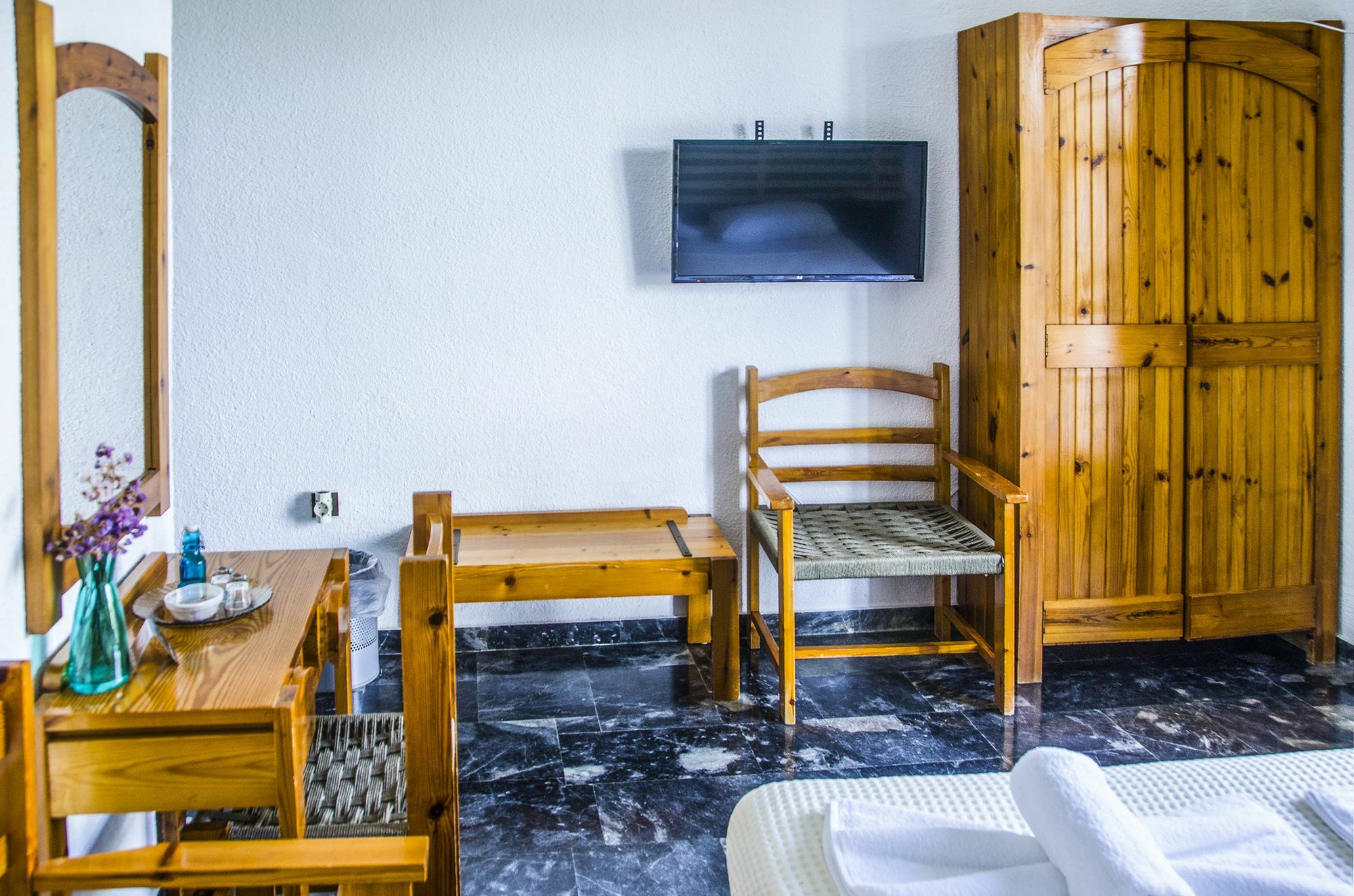Sunrise Apartments Калатас Экстерьер фото